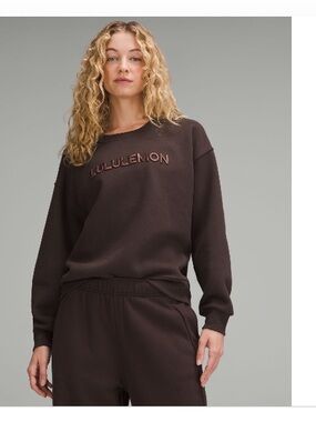Lululemon oversized fleece crew graphic, size xsmall, new without tag